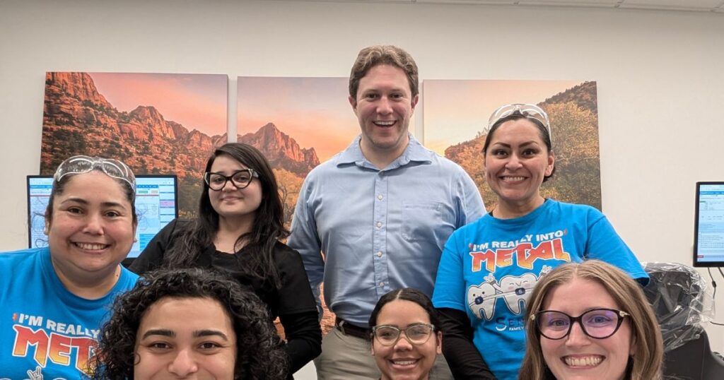 Ortodoncista en San Antonio, Dr. Senties and team